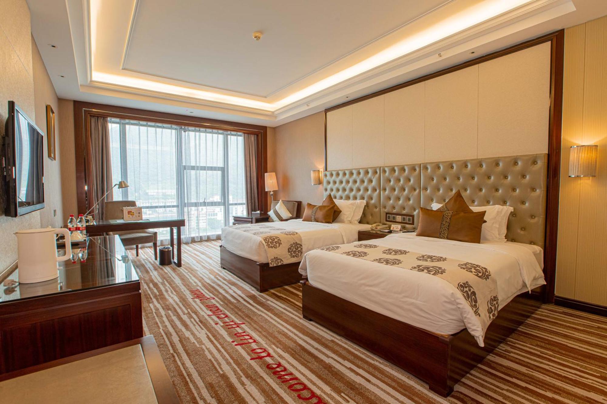 Wyndham Grand Plaza Royale Chenzhou Hotell Exteriör bild