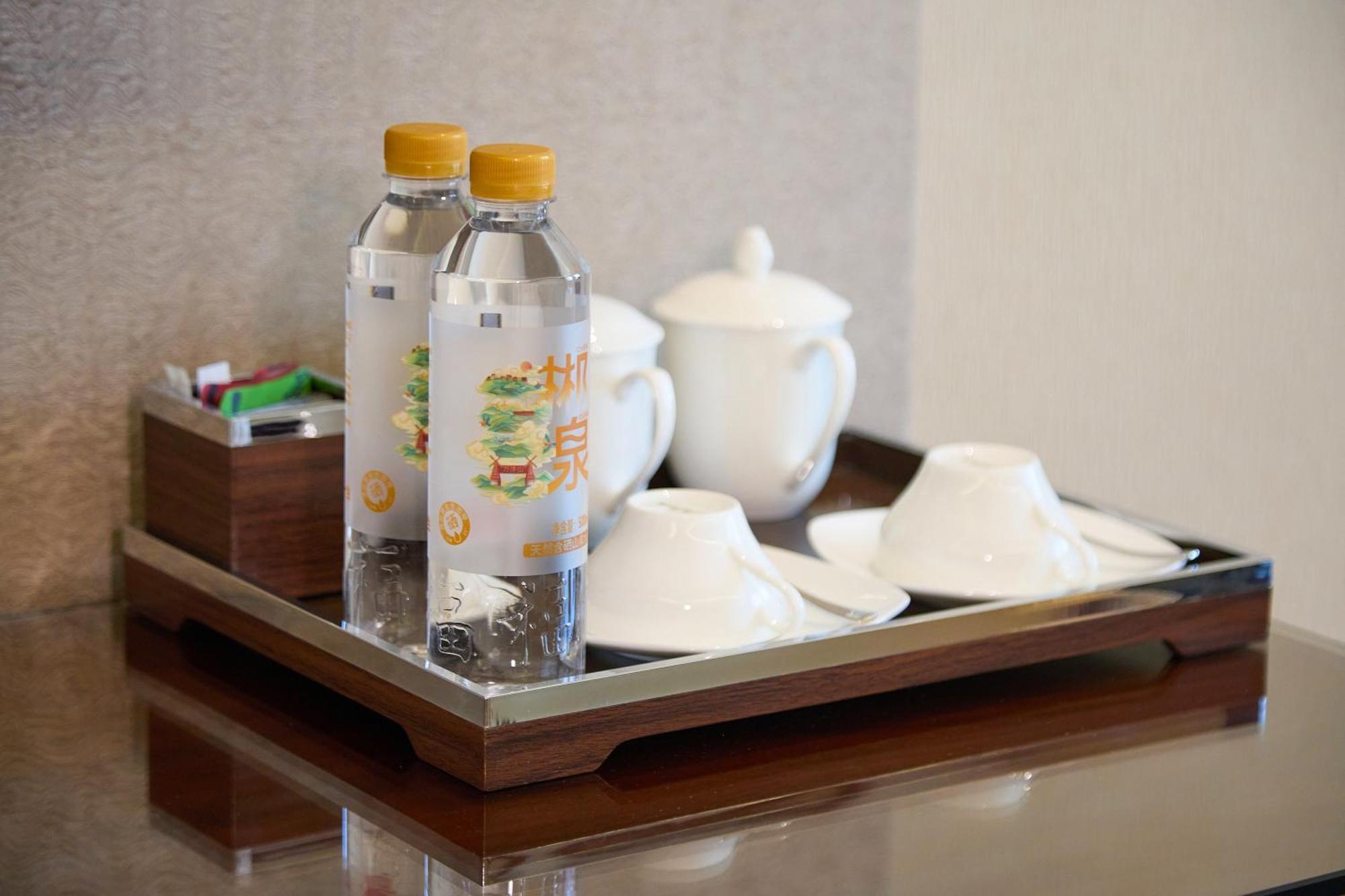 Wyndham Grand Plaza Royale Chenzhou Hotell Exteriör bild